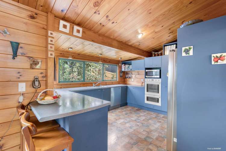 9 Omana Heights Drive Maraetai_9