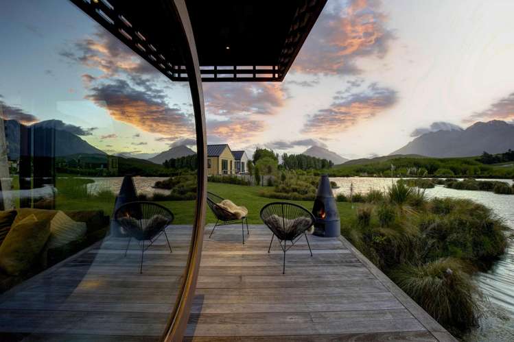 18 and 20 Woolshed Road Jacks Point_10