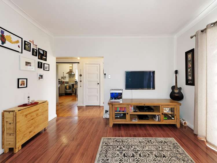 10a Kashmir Road Glen Eden_12