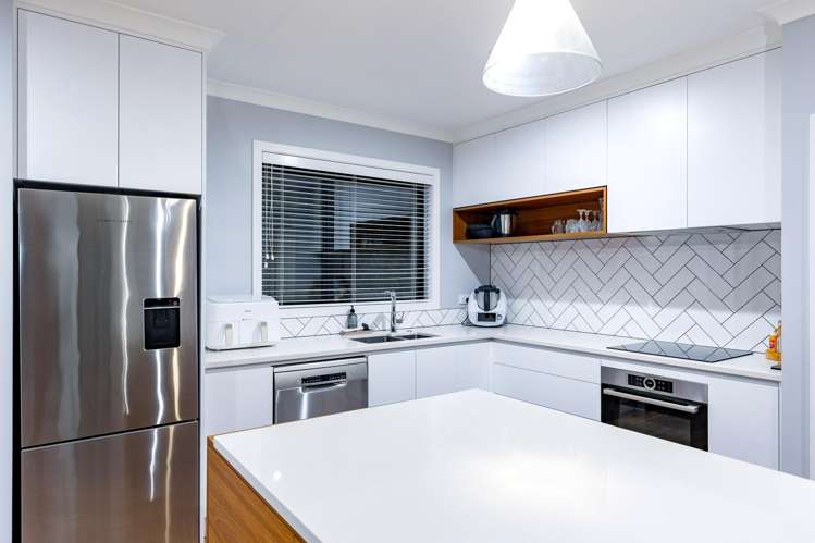 33 Blackmore Place Springlands_8