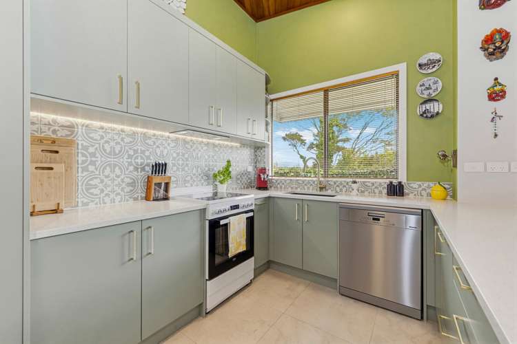 2/84 West Coast Road_2