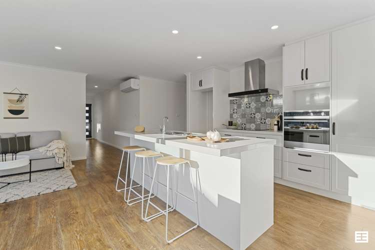 53 Awataha Crescent Pyes Pa_15