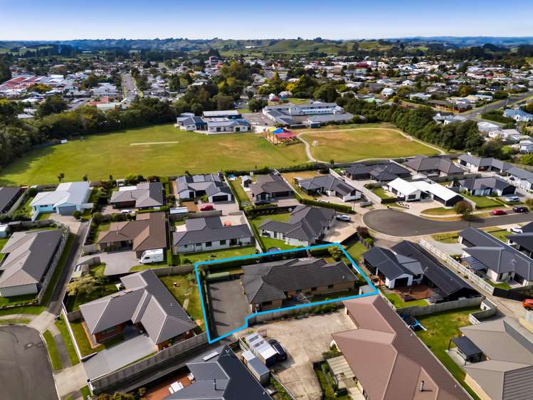 18b Estate Grove Inglewood_24