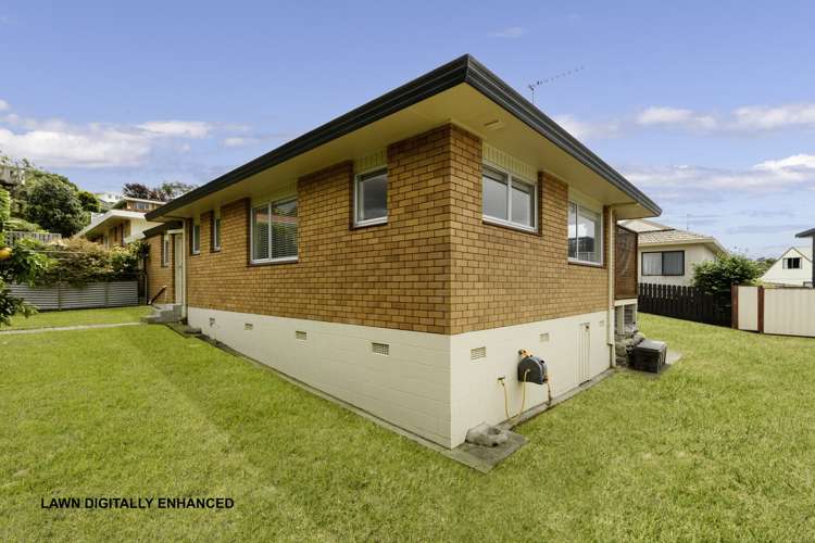 5b Highfield Crescent Brookfield_13