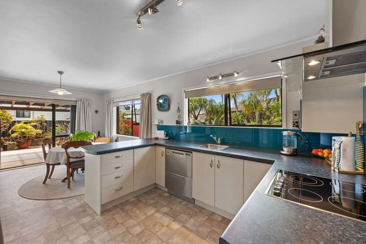 43 Pinehurst Place Wattle Downs_8