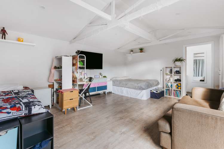 69 Emmett Street Greerton_26