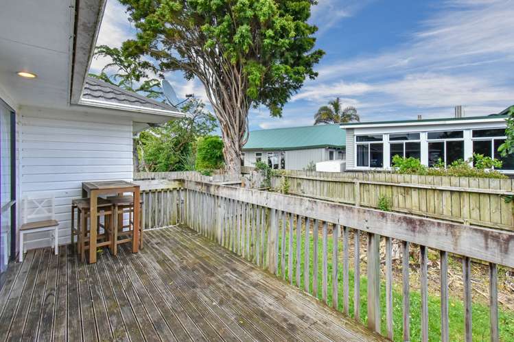60 Mckean Avenue Manurewa_10