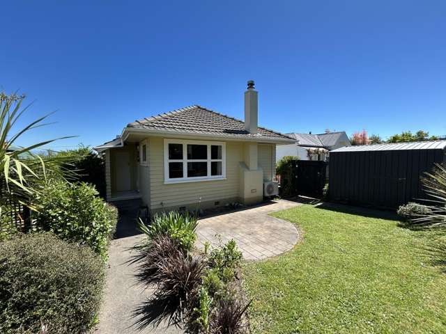 Enjoy Cosy Living in This Charming 3 Bedroom Home