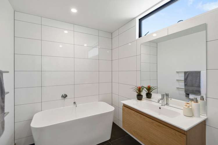 7 Saint Remy Lane Redcliffs_16