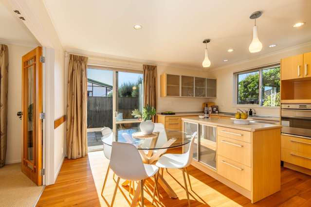1 Cambria Gardens The Wood_4
