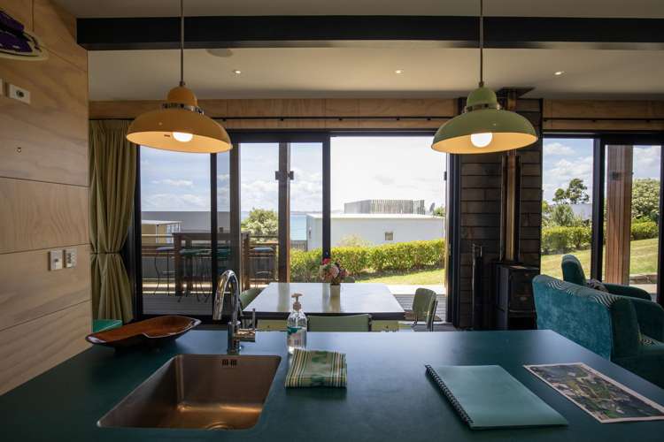 14 Whaanga Road Raglan_13