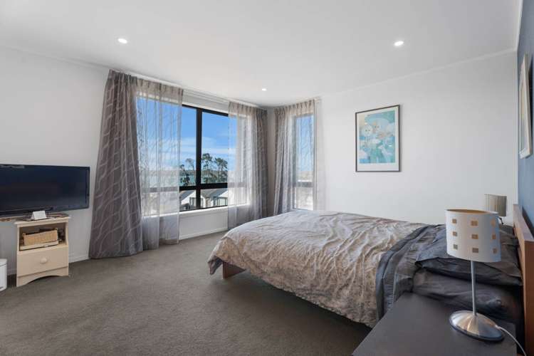 8c Lyndhurst Street Wai O Taiki Bay_13