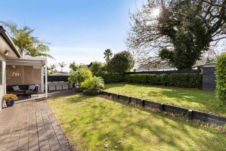 19 Pine Harbour Parade Beachlands_16