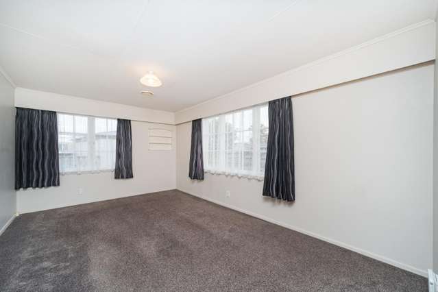 15B Wikiriwhi Crescent Awapuni_2