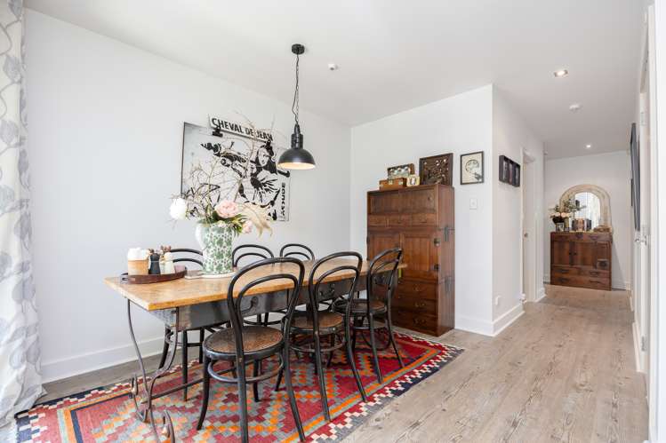 1 Little Compton Mews Snells Beach_16