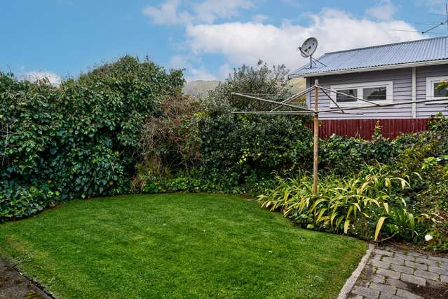 112 Waiwhetu Road Waterloo_4