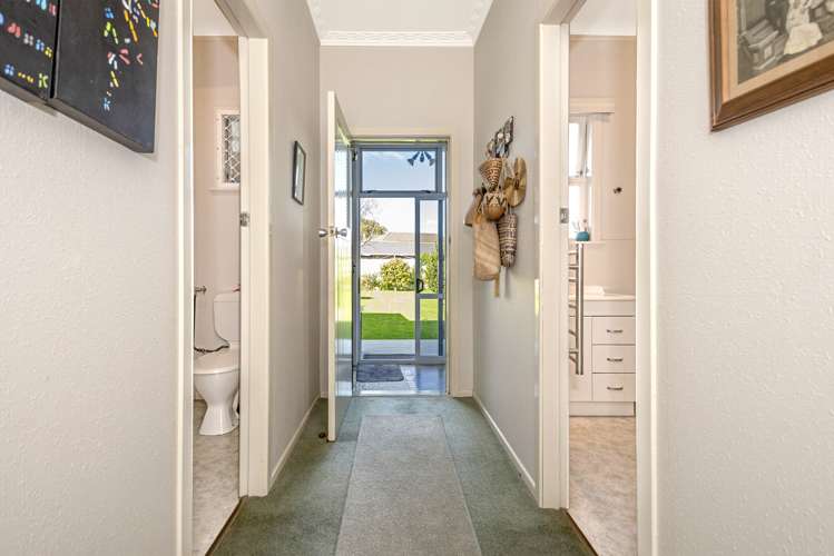159 Esplanade Inner Kaiti_15