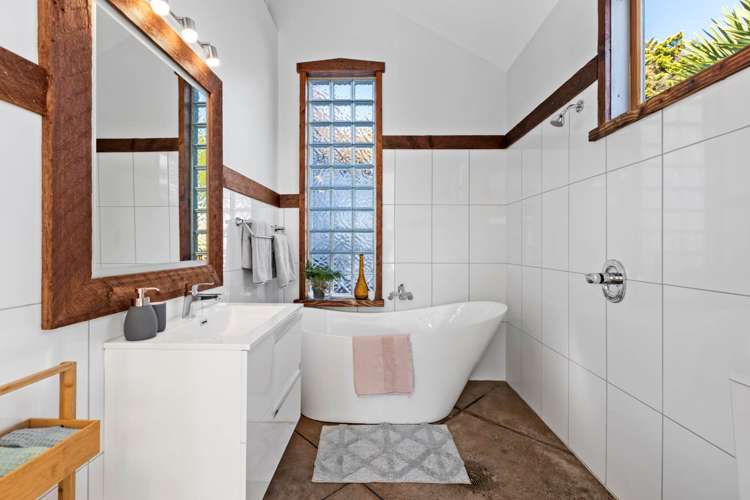 43 Woodglen Road Glen Eden_13