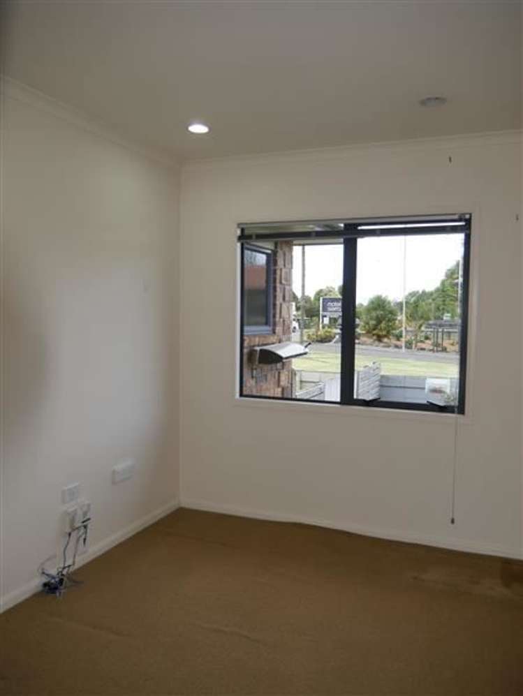 22 Western Hills Drive Whau Valley_11