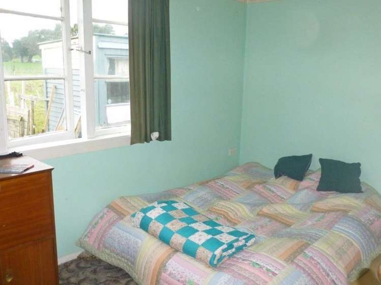 84 High Street Eketahuna_7