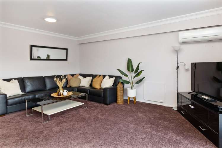 1/29 Waikawa Road Picton_10