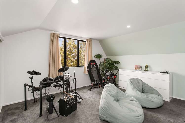 141 Pine Avenue South New Brighton_9