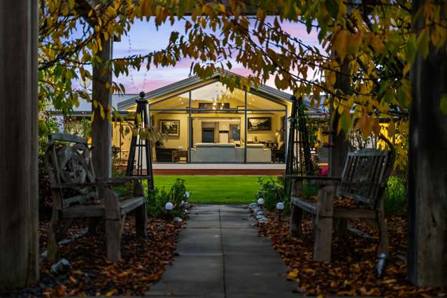 Prime Location - Exquisite Home And Surroundings