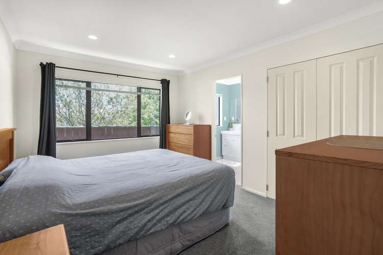 64a Hyde Street Wainuiomata_7