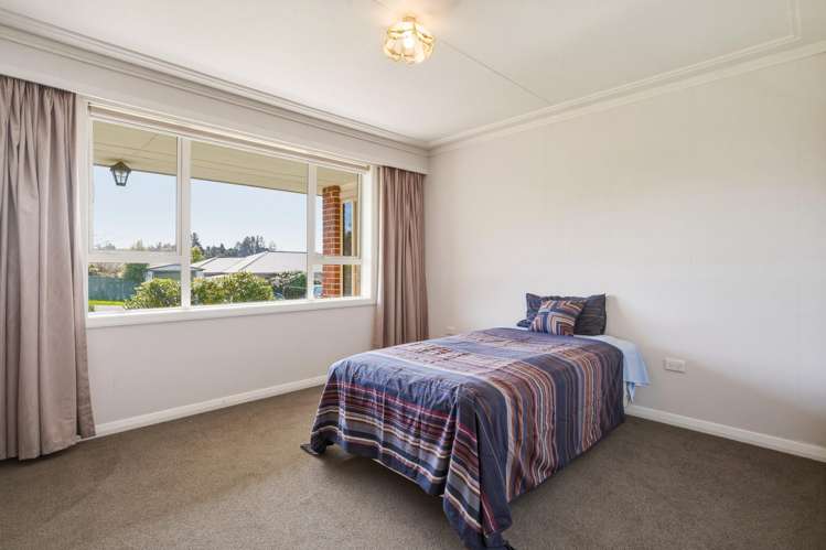 16 Ross Street Balclutha_14