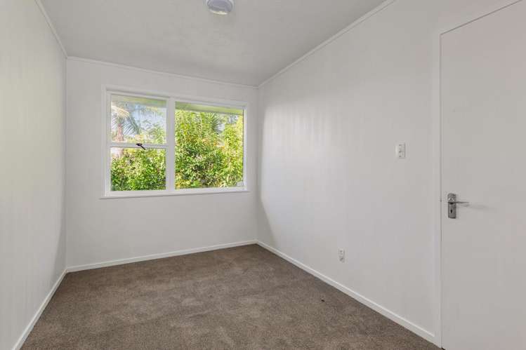 1/116 Richardson Road Mount Albert_14