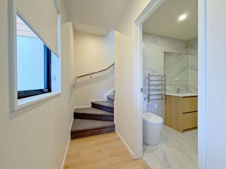 6/10 Orchid Place 1802_7