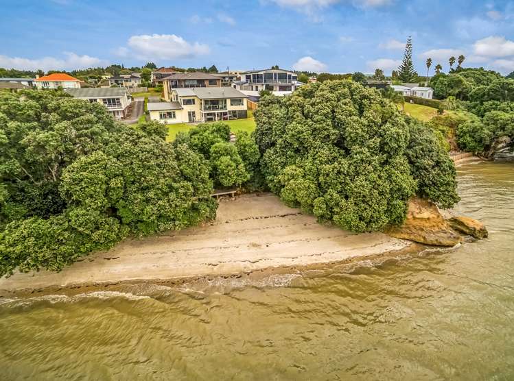 49 Torkar Road Clarks Beach_11