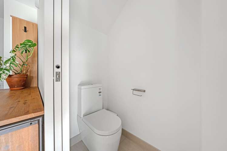 30 Tihema Lane Westgate_11