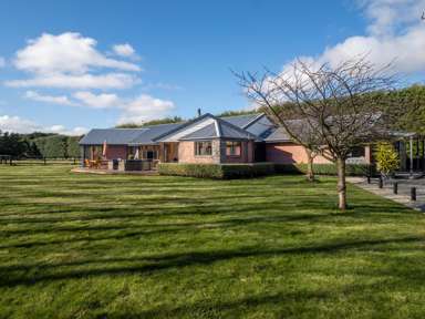 672 Highfield Road_1