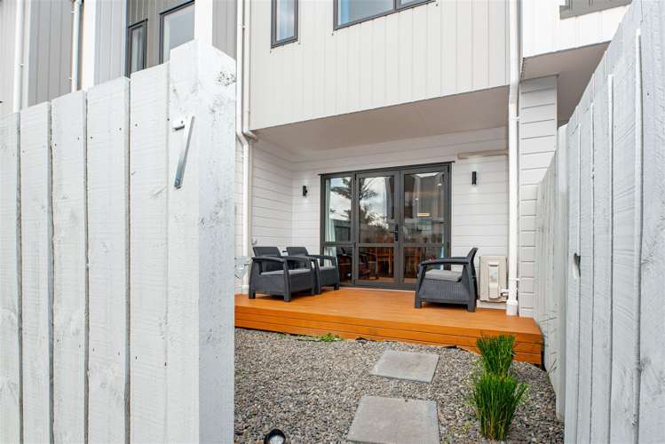 7/66 Swanson Road Henderson_2