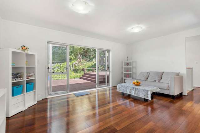 2/30 King Richard Place Browns Bay_3