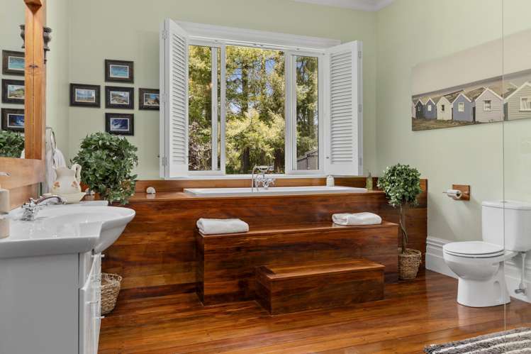 365 Whangamata Road Kinloch_22