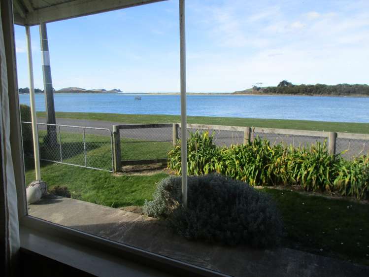 7 Park Lane Owaka_17