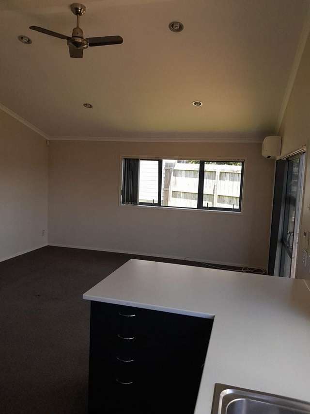 76A Upper Harbour Drive Greenhithe_4