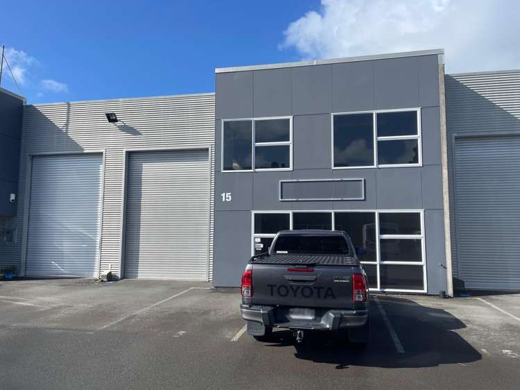 15/477A Devon Street East Strandon_1