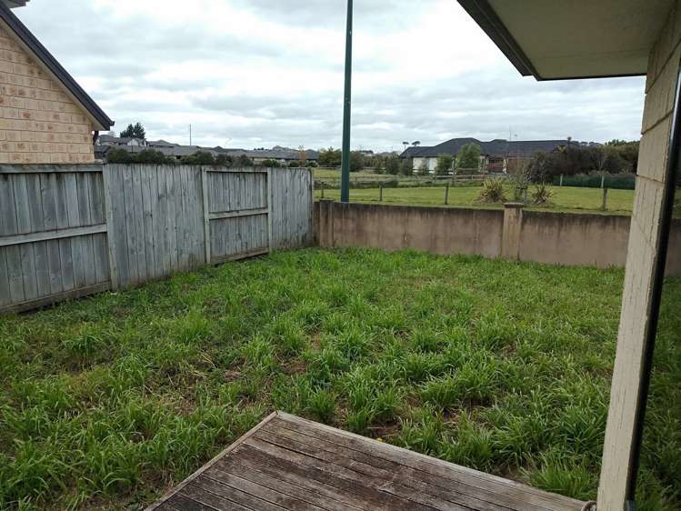 35 Christobel Circle Huntington_16