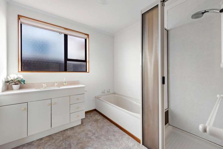 4A Crombie Street Gore_11