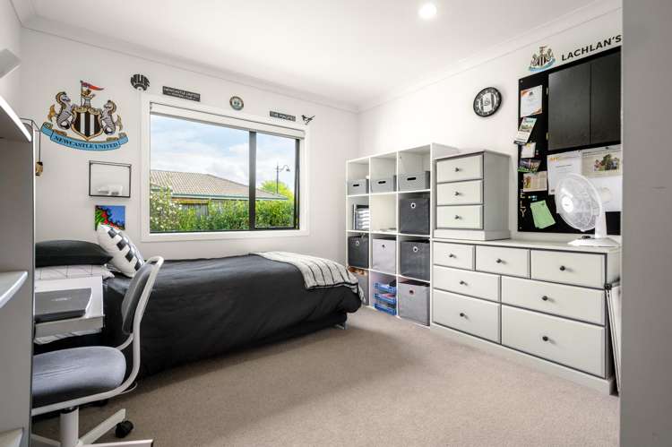 1 Whitford Place Rototuna North_5