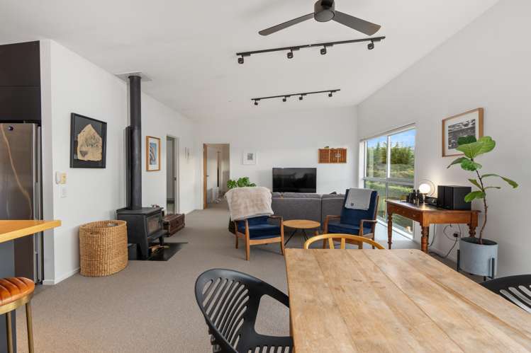 35 Waikana Street Broad Bay_15