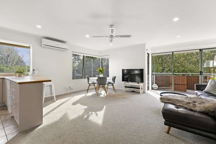 8/17 Matata Street Blockhouse Bay_6