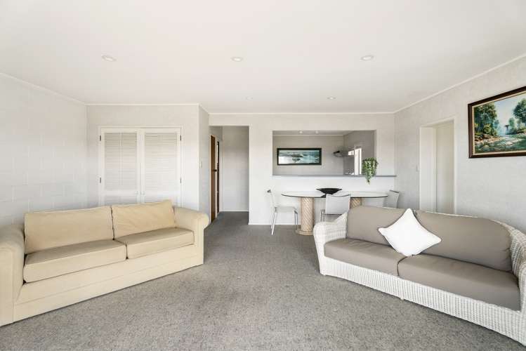 76 Marellen Drive Red Beach_14