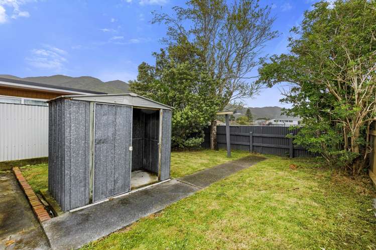 2/14 Douglas Street Waiwhetu_17