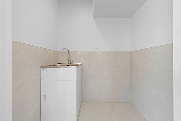 114 Cascades Road Pakuranga Heights_15