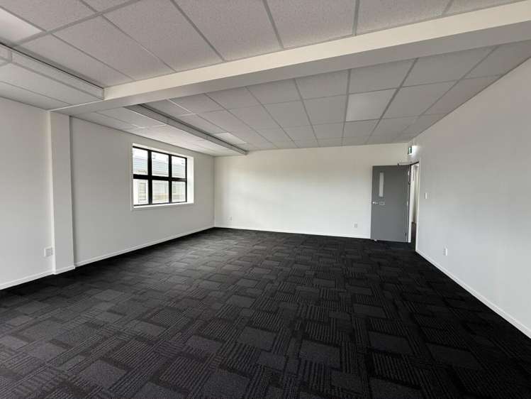 3067 Great North Road New Lynn_3