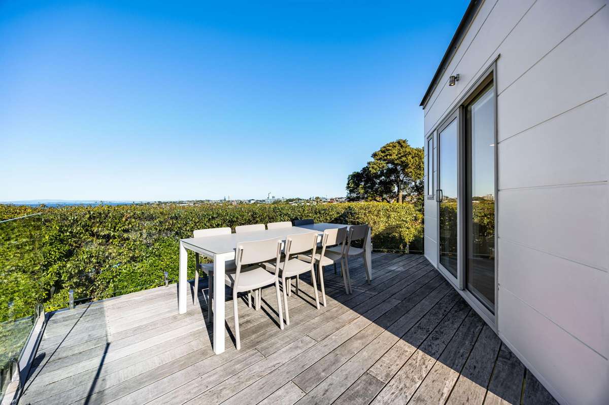 1/29A Seaview Road_3